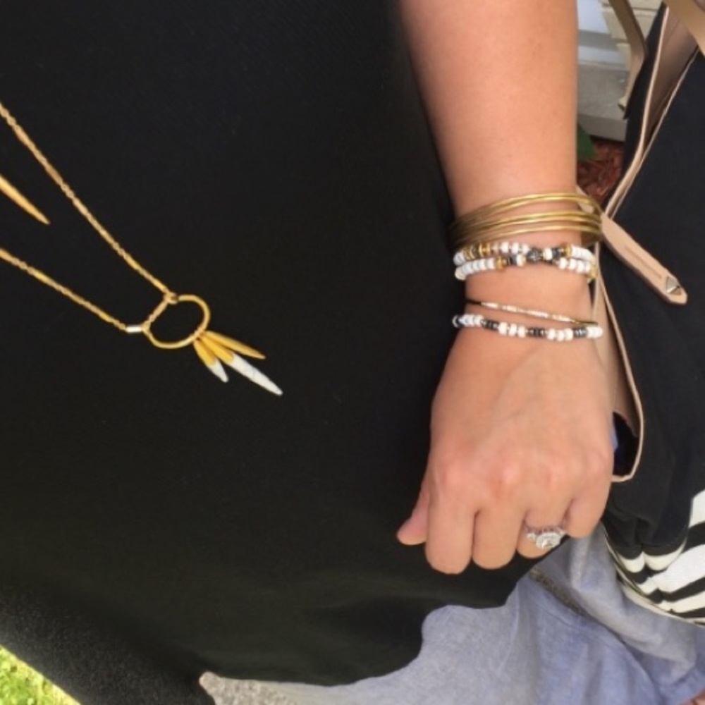 :: Stella & Dot Quill Layering Necklace - Picture 9 of 9